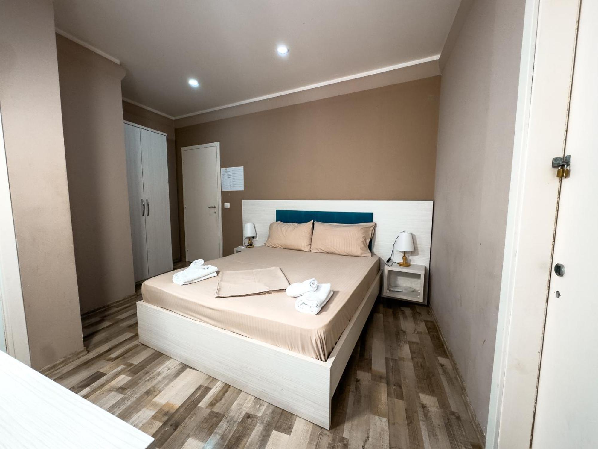 Shkodra Budget Hotel Dış mekan fotoğraf