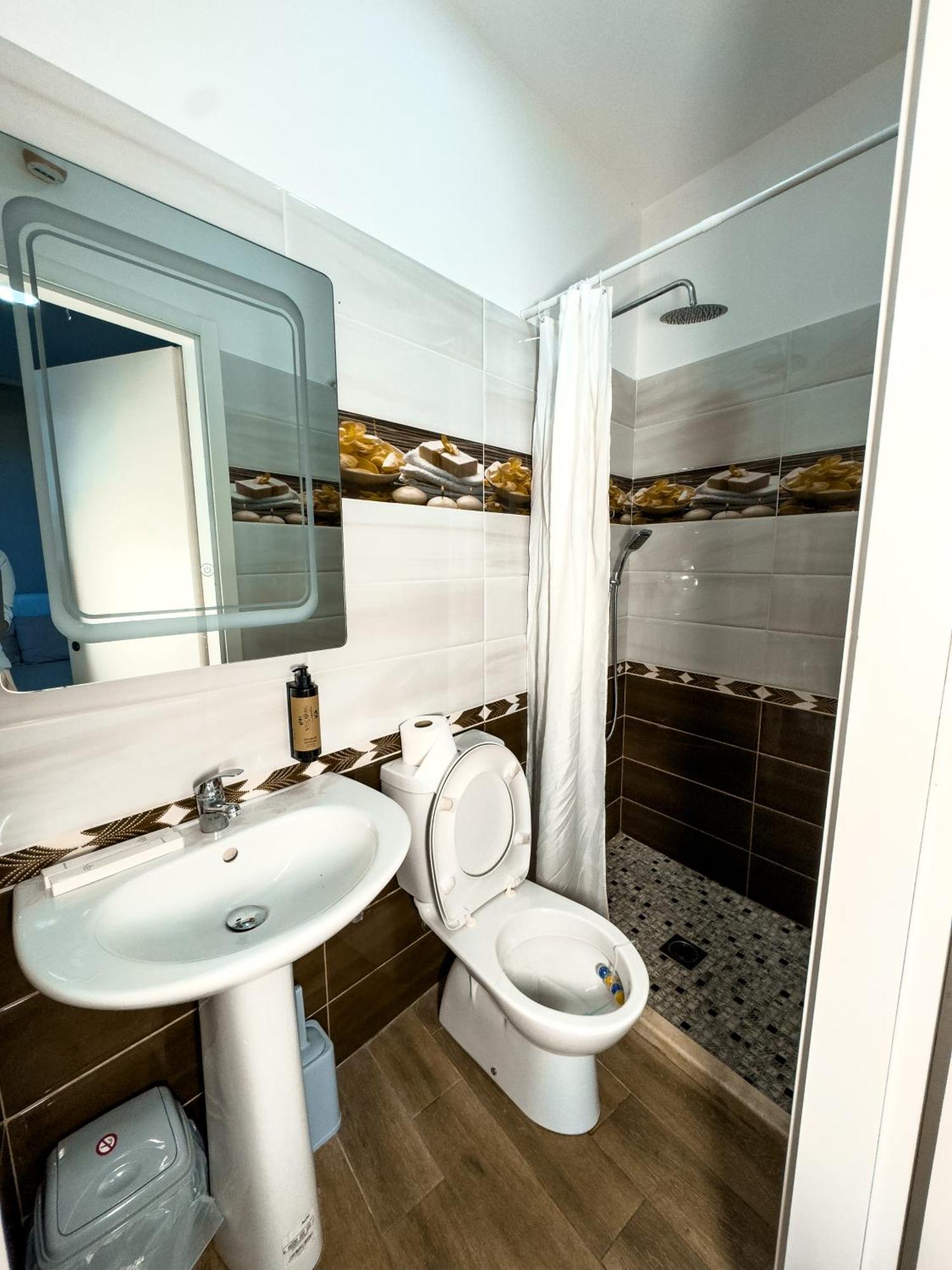 Shkodra Budget Hotel Dış mekan fotoğraf