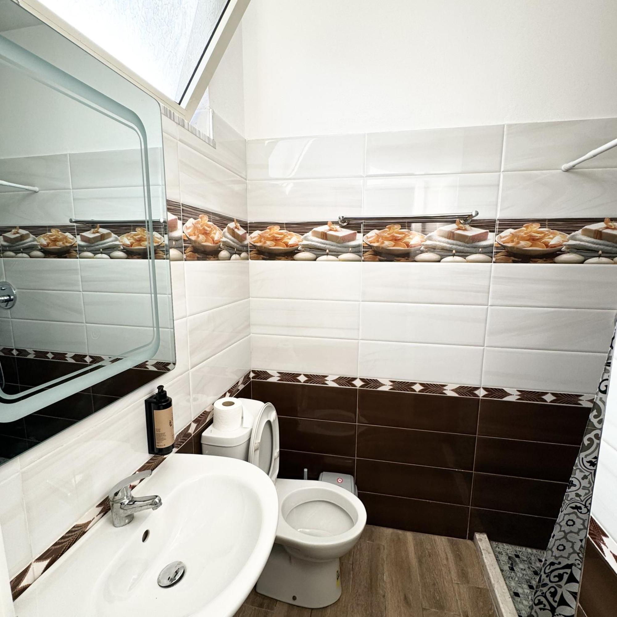 Shkodra Budget Hotel Dış mekan fotoğraf